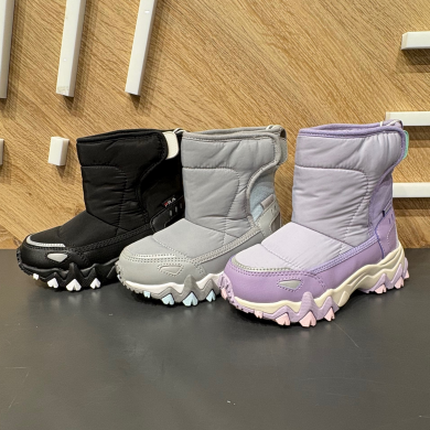 【FILA】もこもこで可愛い新作💫キッズブーツのご紹介です💫