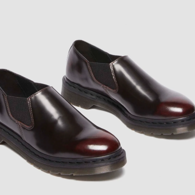 綺麗目にもカジュアルにも👞