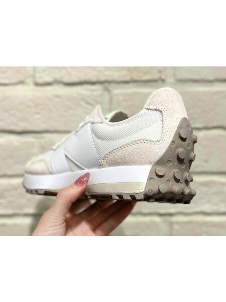 👟NEWBALANCEスニーカー👟