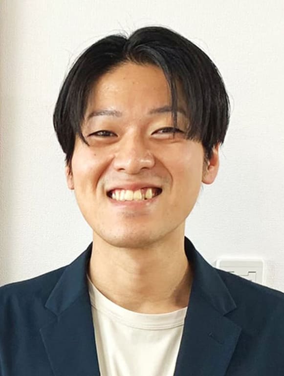 営業部衣料・雑貨グループ 加藤　文和