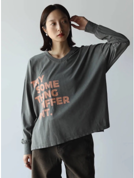ロゴプリントワイドTシャツ