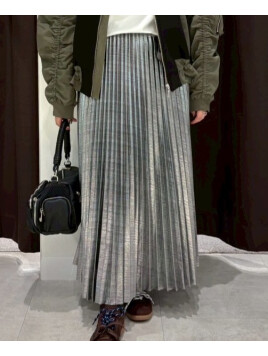 メタリックプリーツスカート