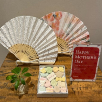 母の日　Happy Mother′s Day