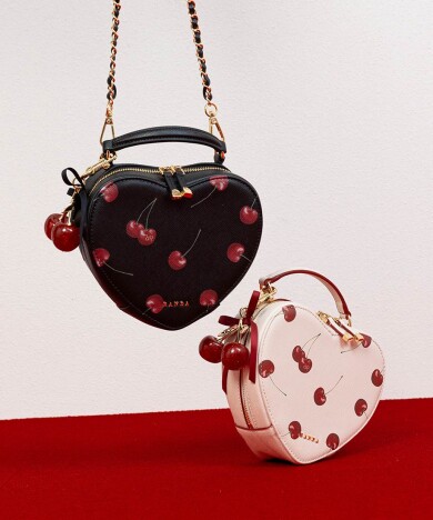 【Cherry Collection】2WAYチェリープリントハートバッグ
