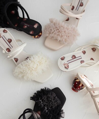 【Cherry＆Strawberry】ストロベリーヒールフリルミュールサンダル