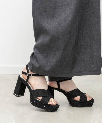 ビジュークロスベルトストームサンダル