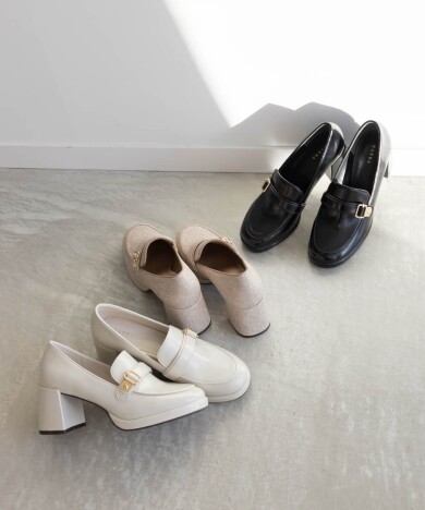 バックルデザインストームローファー