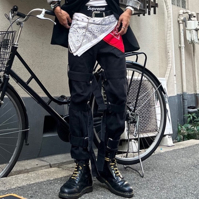 大定番の8ホールブーツをご紹介