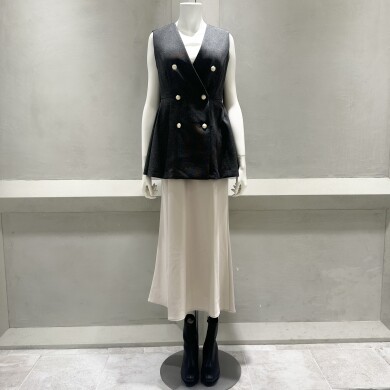 【新作商品】秋服おすすめコーデのご紹介♪