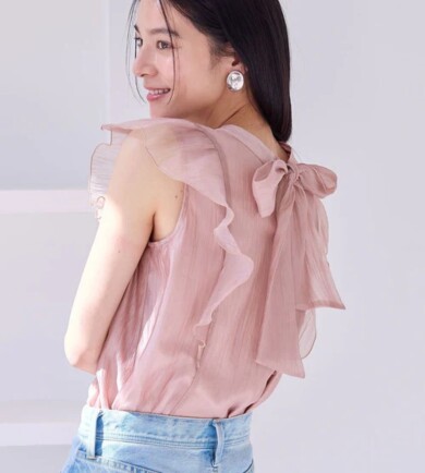 新作ブラウス入荷✨