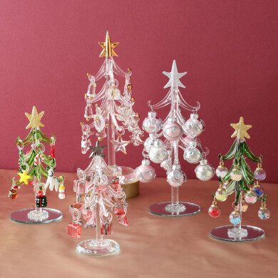 【NEW✨】きらっとしたガラスの質感が、クリスマスムードを高めてくれる、ガラスのツリーをご紹介します🎄♡