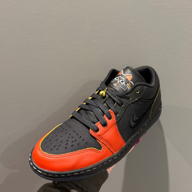 🔴NIKE🔴AIR JORDAN 1 LOW SE🔴