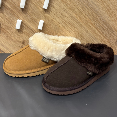 ファーのライニングが足を暖かく包み込む「Rockfish」ミュールのご紹介です🎉