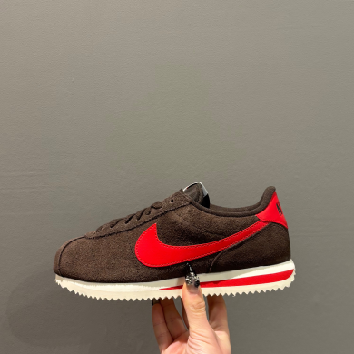NIKE🤎W CORTEZ🤎