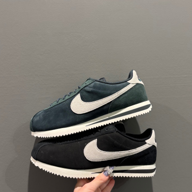 NIKE💚CORTEZ PRM💚