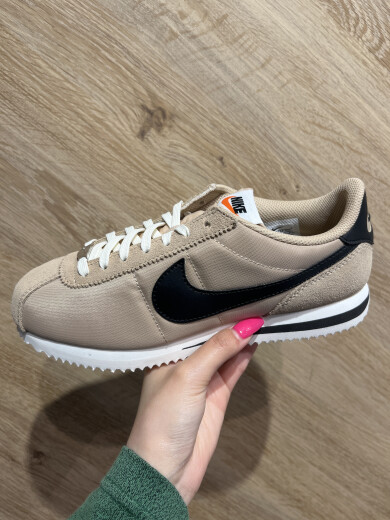 🍭NIKE ウィメンズ コルテッツ🍭