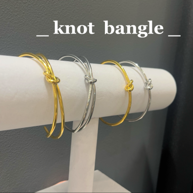 Knot bangle series