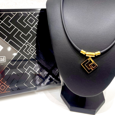 人気ネックレスの限定ギフトセット！！