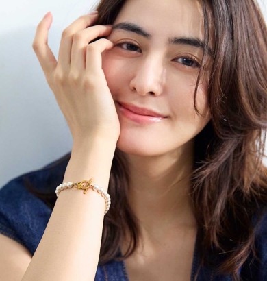 上品なパールデザインアームループが新登場‼️