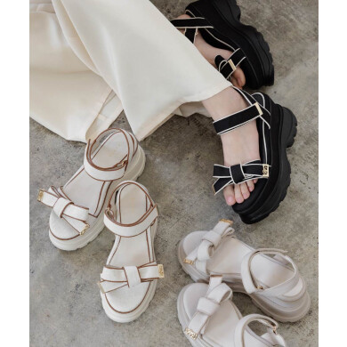 パイピングリボンスポーツサンダル