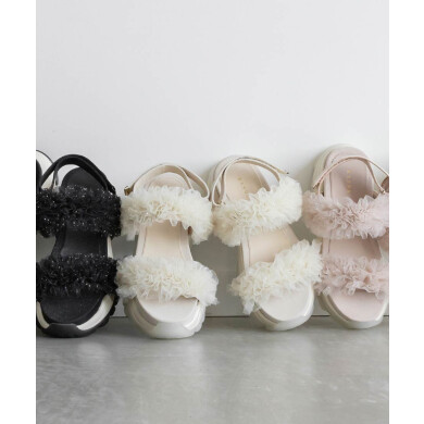 ボリュームチュールフリルスポーツサンダル