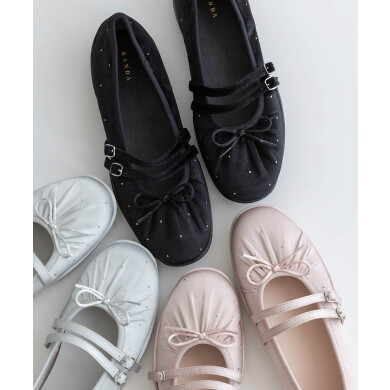 トゥシューズライクスニーカー