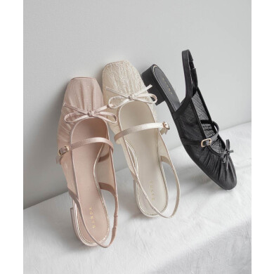 シアーギャザーバックストラップパンプス