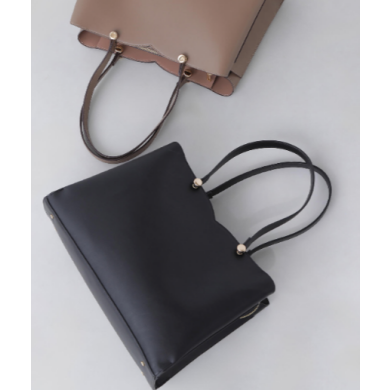 『ハートカットトートバッグ』好評発売中！！