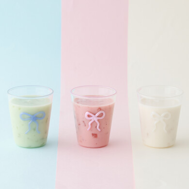 ＼7月31日(金)より展開スタート✨／ 大人気のリボンシリーズのタンブラーに新色が登場🎀🤍