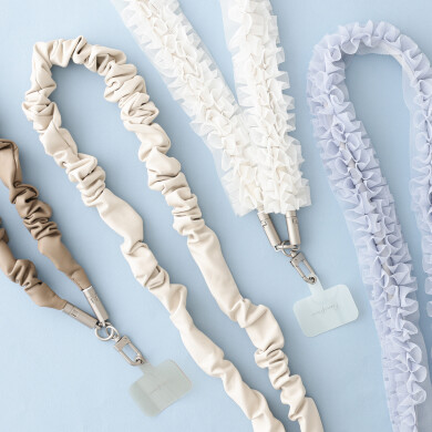 ✨USBケーブルになるスマホストラップ🎀✨