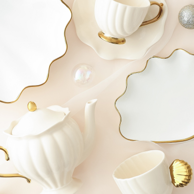 【NEW】冬のカフェタイムを華やかに楽しめる🥂✨