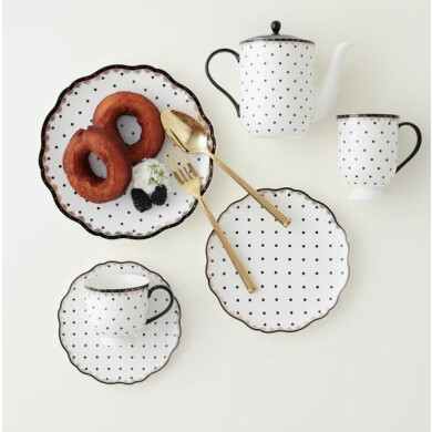 ドット柄を取り入れた、純喫茶の世界観をおうちで叶えるセラミックシリーズ🎀