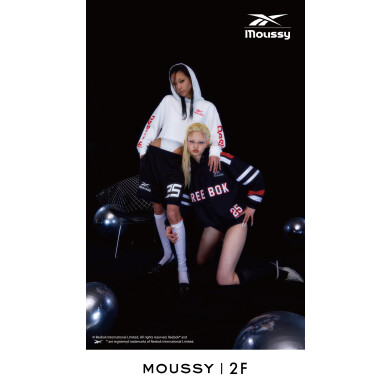 Reebokコラボ発売