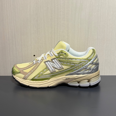 NEW BALANCE🟡新色ご紹介🟡