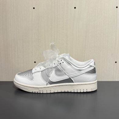 NIKE🤍W DUNK LOW🤍
