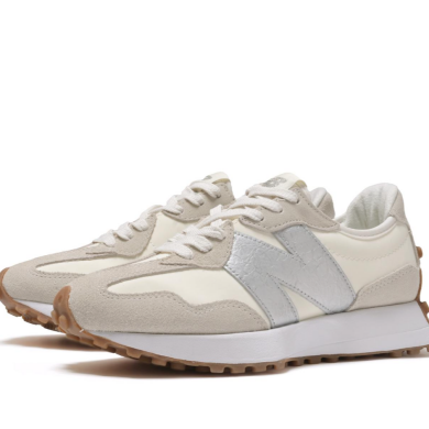 NEW BALANCE 💟新色ご紹介💟