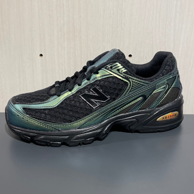 NEW BALANCE 新色ご紹介✨