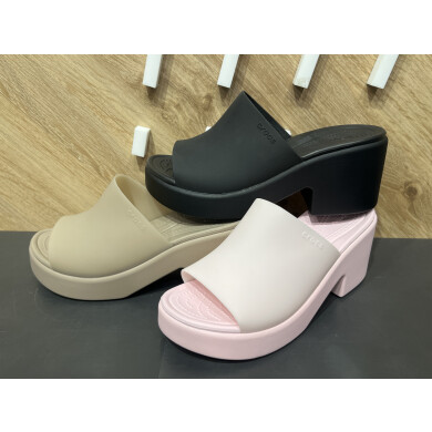 💖crocsレディースご紹介💖