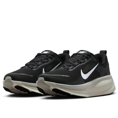 ✅NIKE✅VOMERO 18✅