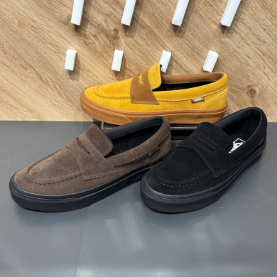 VANS スケート ローファー 🛹