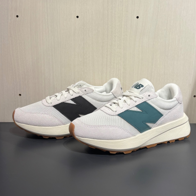 ☘️NEW BALANCE『370』☘️