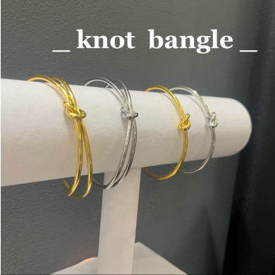 Knot bangle series