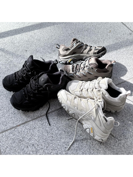 👟MERRELLスニーカー👟