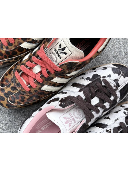 👟ADIDASスニーカー👟