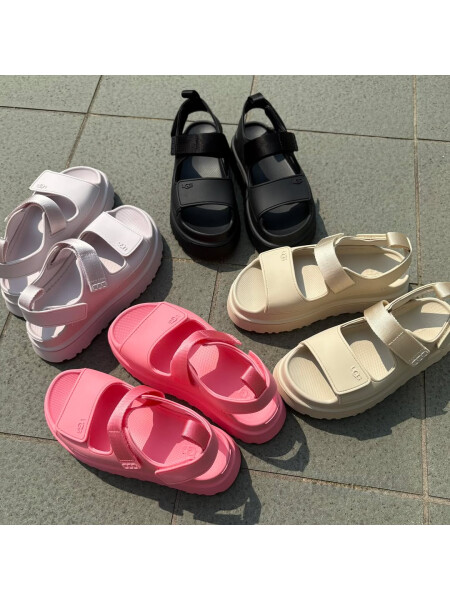 👡 UGG 新色サンダル  👡