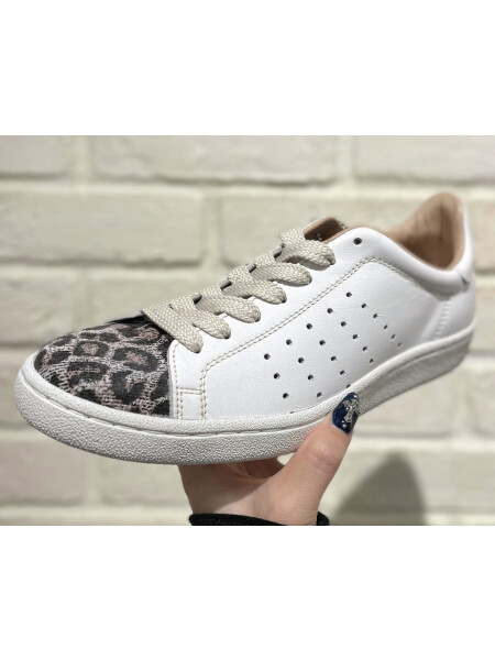 👟PATRICKスニーカー👟