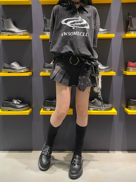 グレーステッチ🧵ローファーコーデ💘